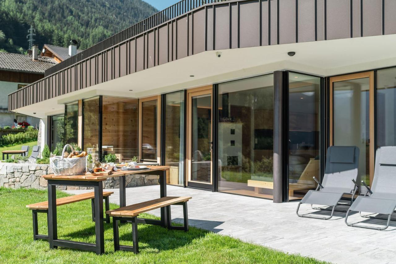 Innermoser Bauernhof - Chalets Molini di Tures Eksteriør bilde