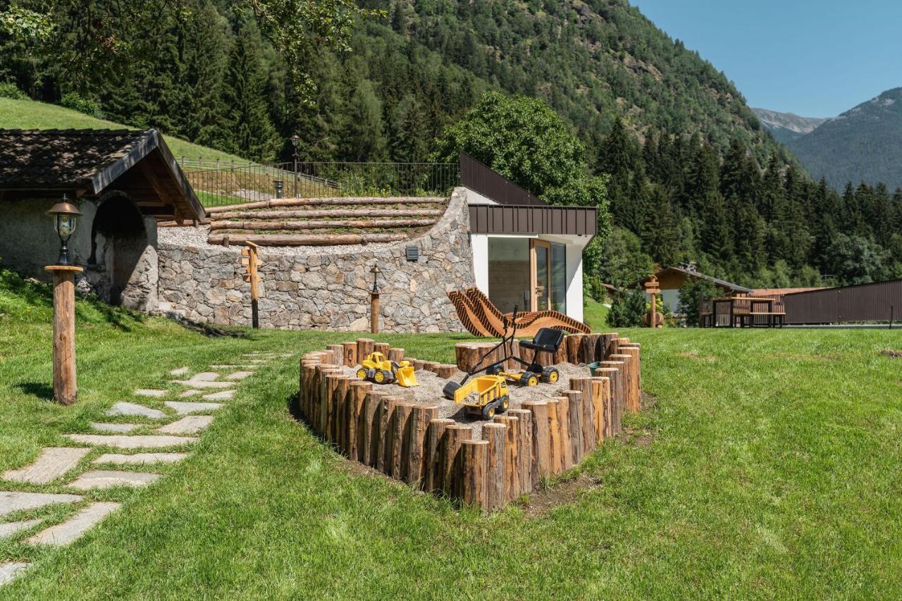 Innermoser Bauernhof - Chalets Molini di Tures Eksteriør bilde